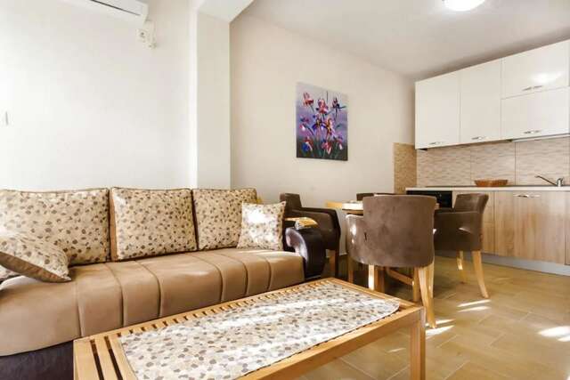 Апартаменты Mandarin Apartments Бечичи-10